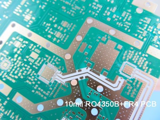 4 Raad van laag bouwde de Hybride PCB op Rogers 10mil RO4350B en Fr-4 voort